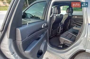 Внедорожник / Кроссовер Jeep Grand Cherokee 2022 в 