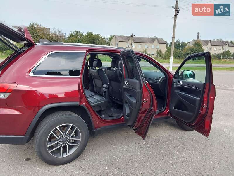 Внедорожник / Кроссовер Jeep Grand Cherokee 2020 в Дубно