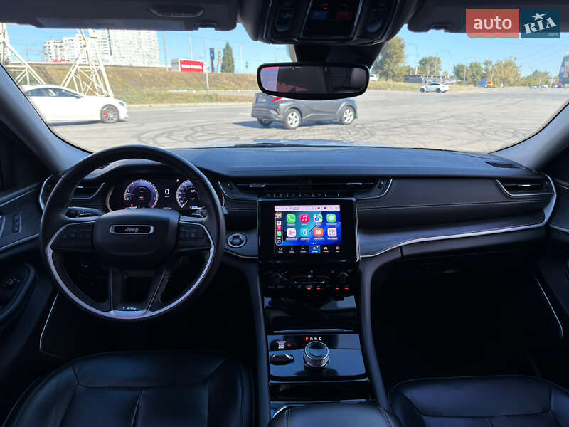 Внедорожник / Кроссовер Jeep Grand Cherokee 2022 в Киеве фото 15 Внедорожник / Кроссовер Jeep Grand Cherokee 2022 в Киеве
