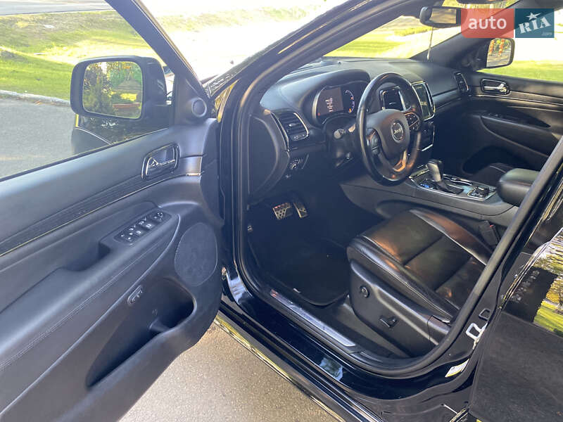 Внедорожник / Кроссовер Jeep Grand Cherokee 2019 в Киеве фото 14 Внедорожник / Кроссовер Jeep Grand Cherokee 2019 в Киеве