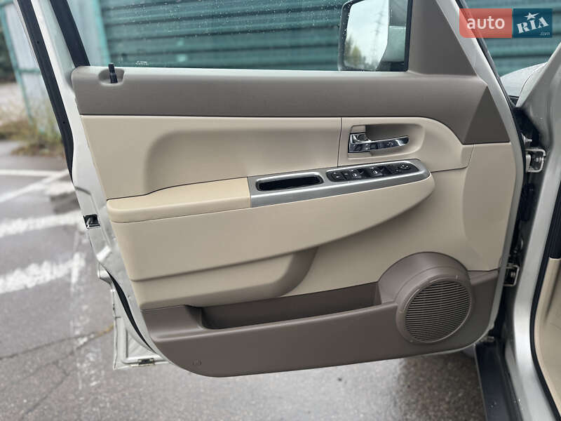 Внедорожник / Кроссовер Jeep Grand Cherokee 2008 в Киеве