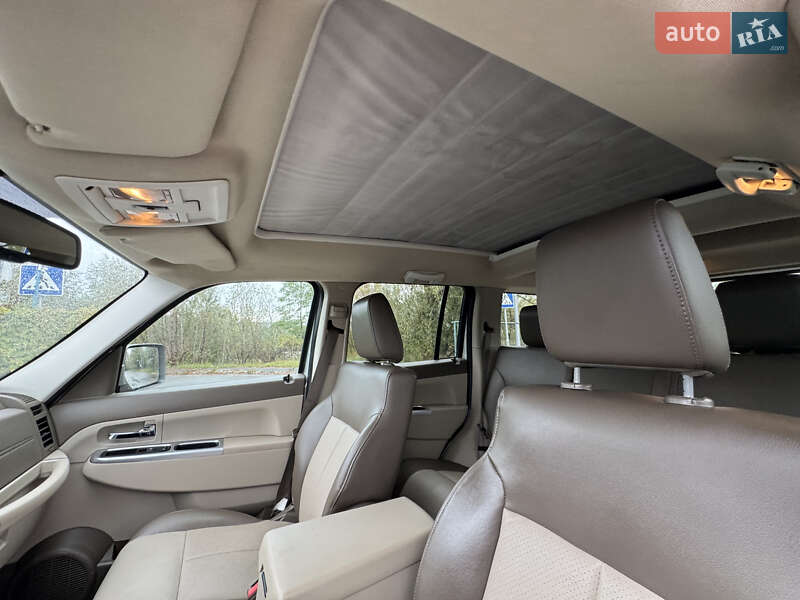 Внедорожник / Кроссовер Jeep Grand Cherokee 2008 в Киеве