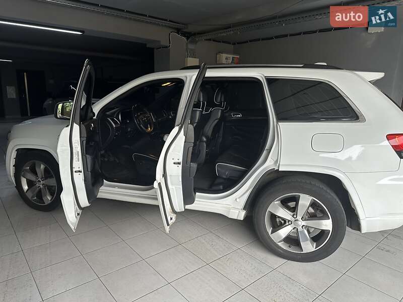 Внедорожник / Кроссовер Jeep Grand Cherokee 2013 в Киеве фото 7 Внедорожник / Кроссовер Jeep Grand Cherokee 2013 в Киеве