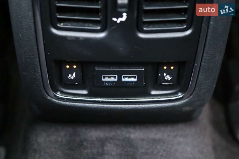 Позашляховик / Кросовер Jeep Grand Cherokee 2018 в Києві фото 23 Позашляховик / Кросовер Jeep Grand Cherokee 2018 в Києві