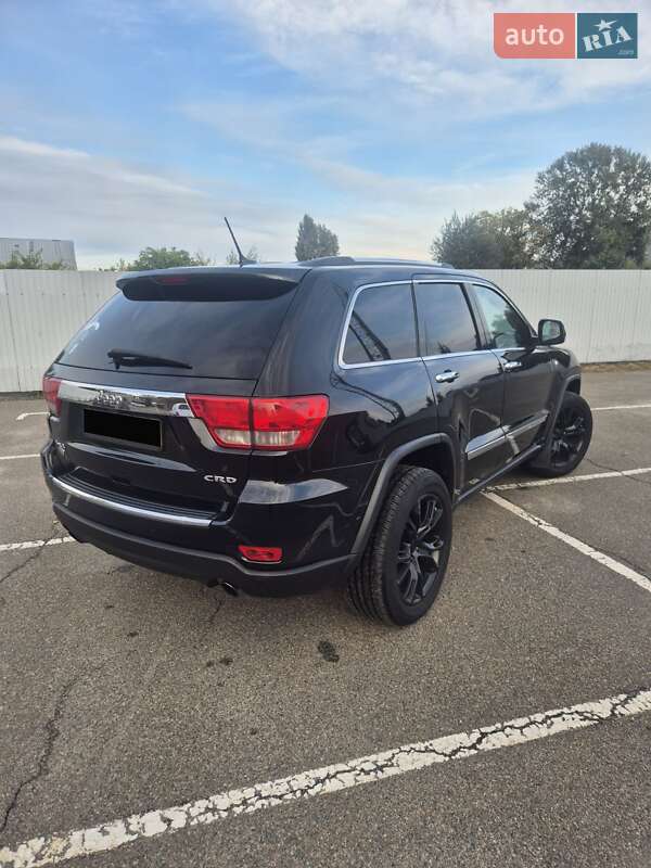 Внедорожник / Кроссовер Jeep Grand Cherokee 2013 в Киеве