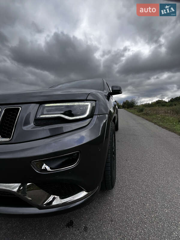 Внедорожник / Кроссовер Jeep Grand Cherokee 2016 в Березане