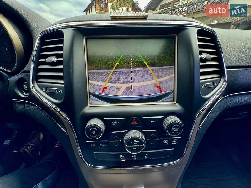 Внедорожник / Кроссовер Jeep Grand Cherokee 2014 в Киеве