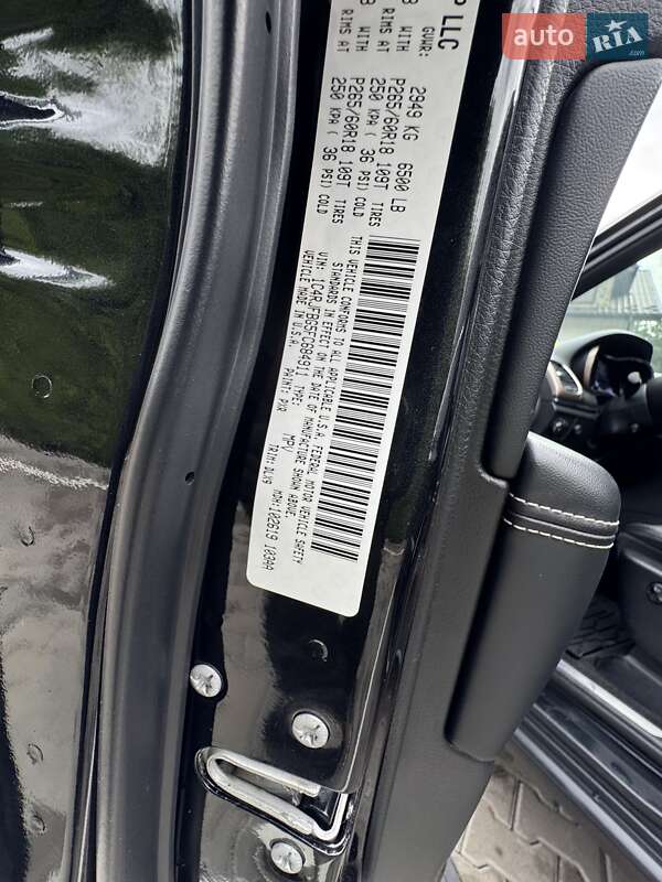 Внедорожник / Кроссовер Jeep Grand Cherokee 2014 в Киеве