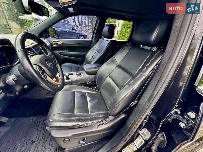 Внедорожник / Кроссовер Jeep Grand Cherokee 2014 в Киеве