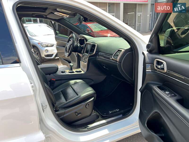 Внедорожник / Кроссовер Jeep Grand Cherokee 2014 в Чернигове фото 27 Внедорожник / Кроссовер Jeep Grand Cherokee 2014 в Чернигове