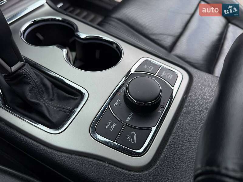 Внедорожник / Кроссовер Jeep Grand Cherokee 2018 в Днепре