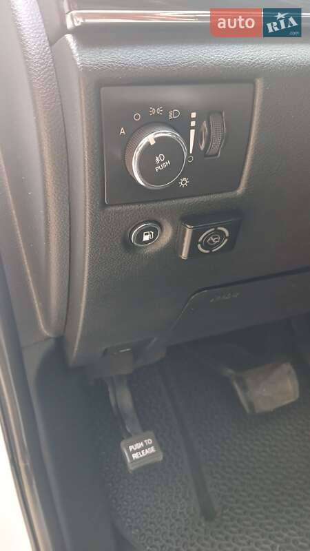 Внедорожник / Кроссовер Jeep Grand Cherokee 2015 в Полтаве