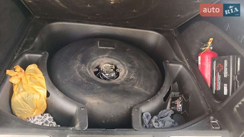 Внедорожник / Кроссовер Jeep Grand Cherokee 2015 в Полтаве