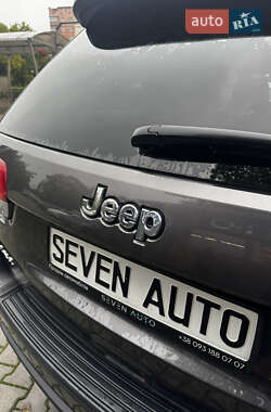 Внедорожник / Кроссовер Jeep Grand Cherokee 2019 в 