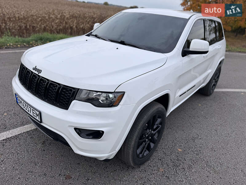 Внедорожник / Кроссовер Jeep Grand Cherokee 2021 в Ромнах