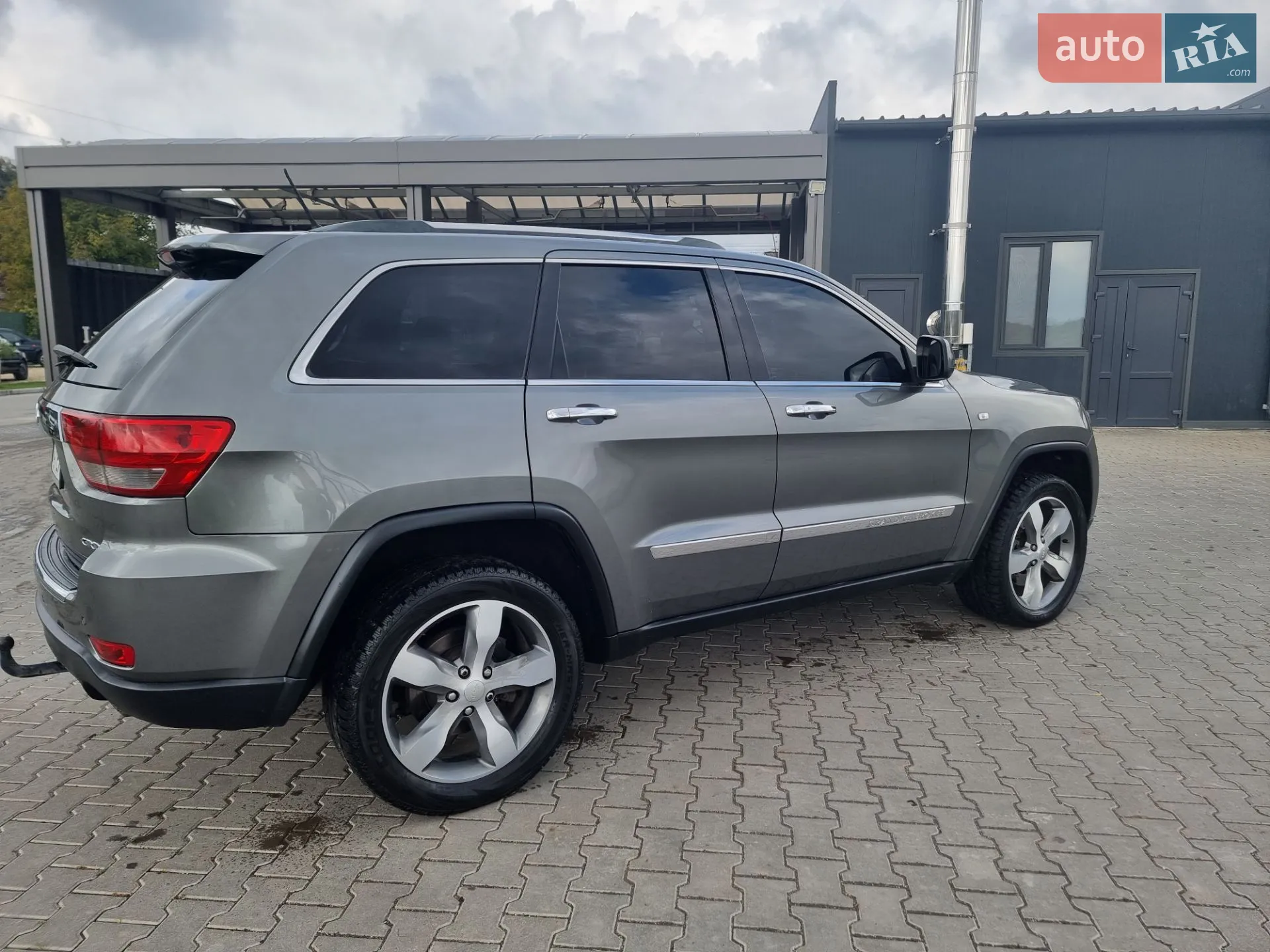 2011 Jeep Grand Cherokee - мініатюра 4