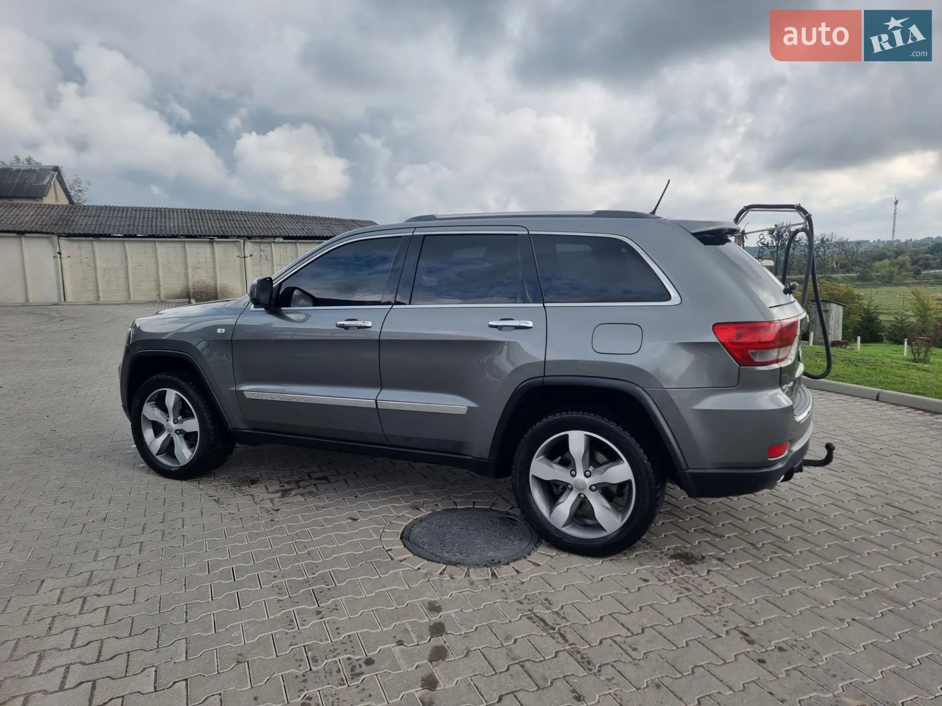 2011 Jeep Grand Cherokee - мініатюра 6