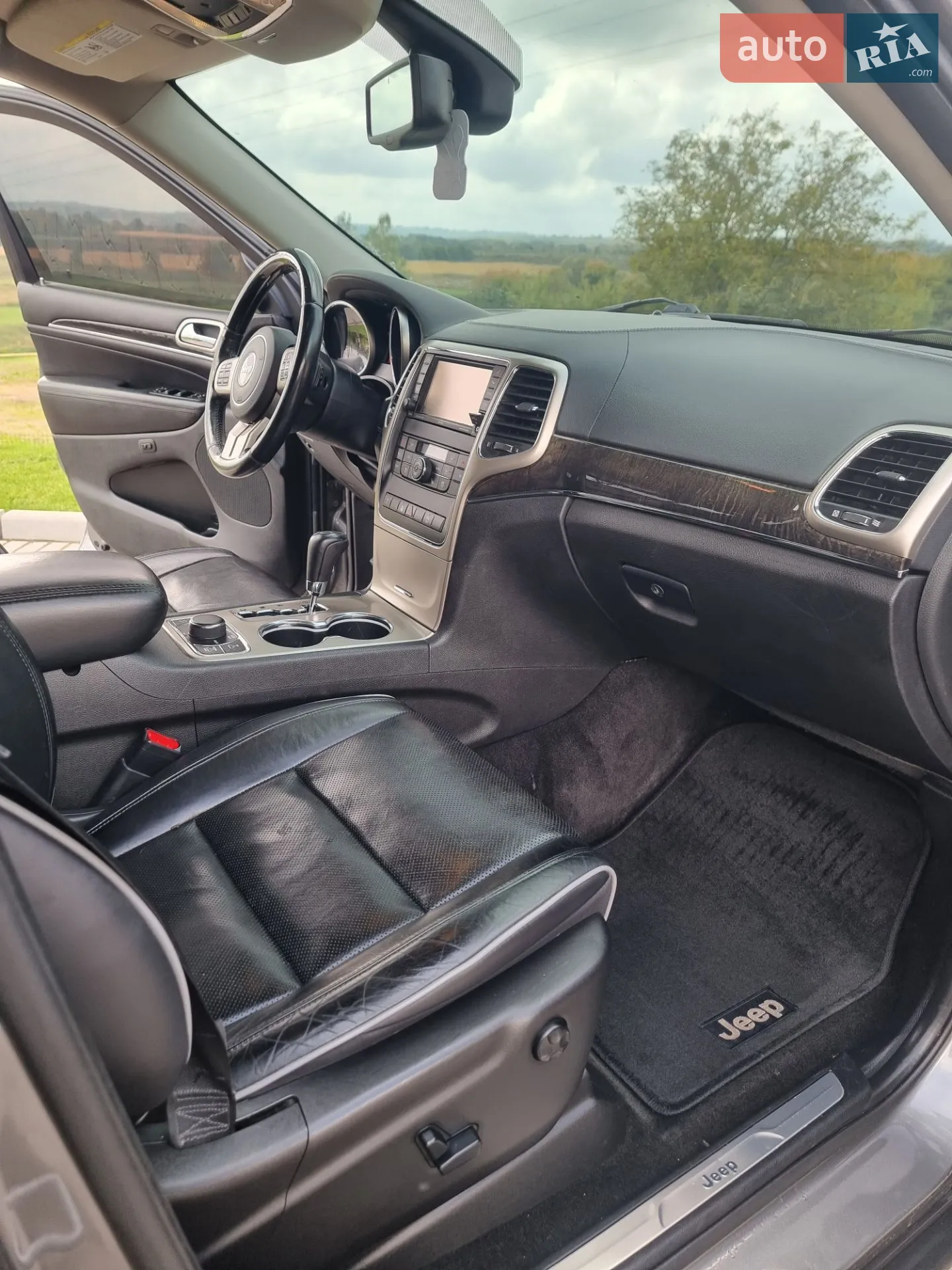2011 Jeep Grand Cherokee - мініатюра 17