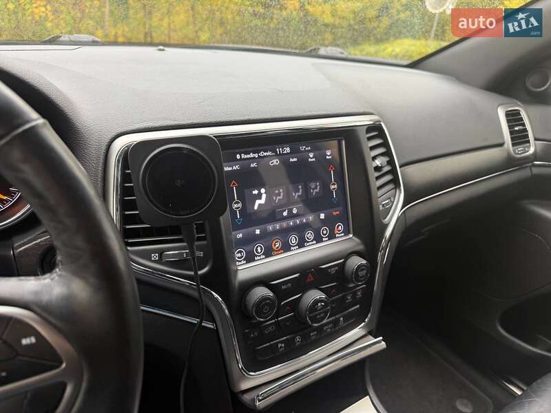 Внедорожник / Кроссовер Jeep Grand Cherokee 2017 в Виннице