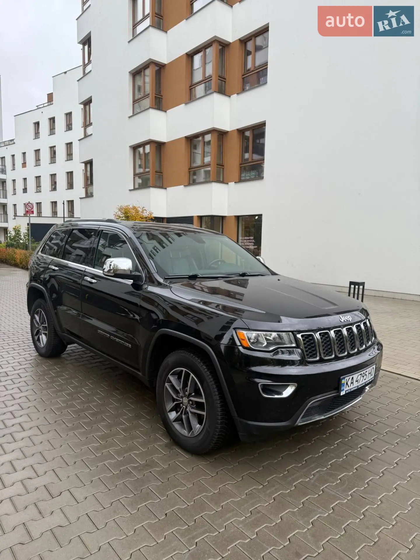 2017 Jeep Grand Cherokee - мініатюра 15