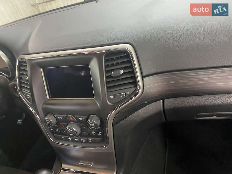 Позашляховик / Кросовер Jeep Grand Cherokee 2020 в Києві фото 14 Позашляховик / Кросовер Jeep Grand Cherokee 2020 в Києві