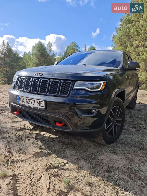 Внедорожник / Кроссовер Jeep Grand Cherokee 2018 в Киеве