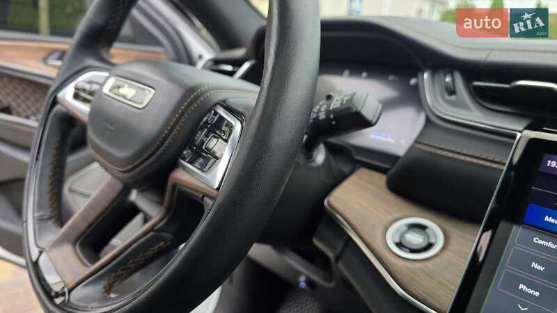 Внедорожник / Кроссовер Jeep Grand Cherokee 2022 в Киеве фото 29 Внедорожник / Кроссовер Jeep Grand Cherokee 2022 в Киеве