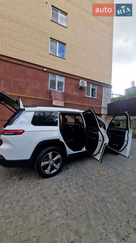 Внедорожник / Кроссовер Jeep Grand Cherokee 2022 в Виннице