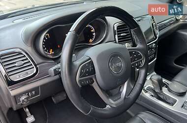 Внедорожник / Кроссовер Jeep Grand Cherokee 2021 в 