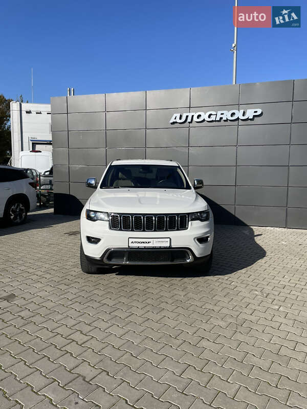 Внедорожник / Кроссовер Jeep Grand Cherokee 2015 в Одессе