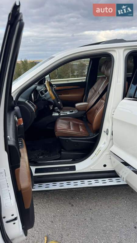 Внедорожник / Кроссовер Jeep Grand Cherokee 2011 в Тернополе