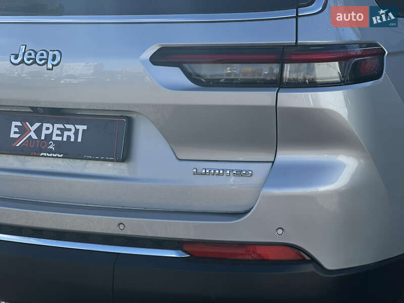 Внедорожник / Кроссовер Jeep Grand Cherokee 2023 в Львове