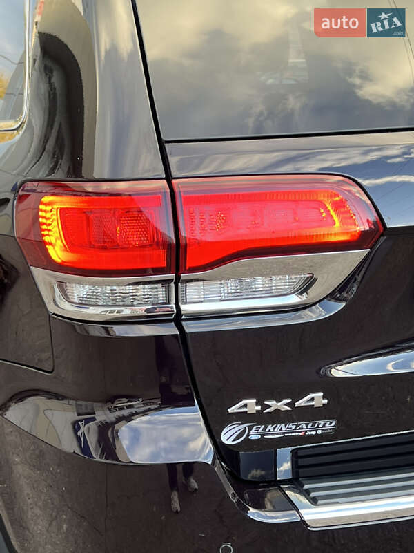 Внедорожник / Кроссовер Jeep Grand Cherokee 2021 в Одессе
