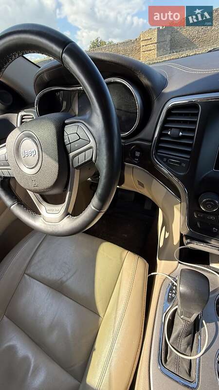 Внедорожник / Кроссовер Jeep Grand Cherokee 2018 в Белгороде-Днестровском