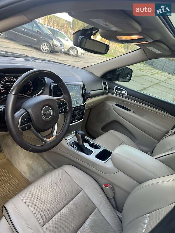 Внедорожник / Кроссовер Jeep Grand Cherokee 2017 в Харькове