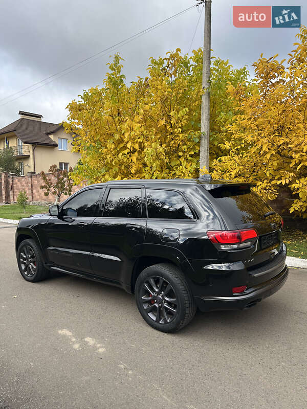 Внедорожник / Кроссовер Jeep Grand Cherokee 2018 в Ровно