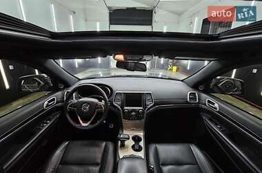 Внедорожник / Кроссовер Jeep Grand Cherokee 2015 в 