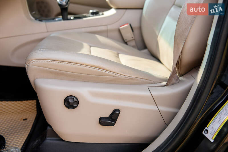 Внедорожник / Кроссовер Jeep Grand Cherokee 2013 в Тячеве фото 64 Внедорожник / Кроссовер Jeep Grand Cherokee 2013 в Тячеве