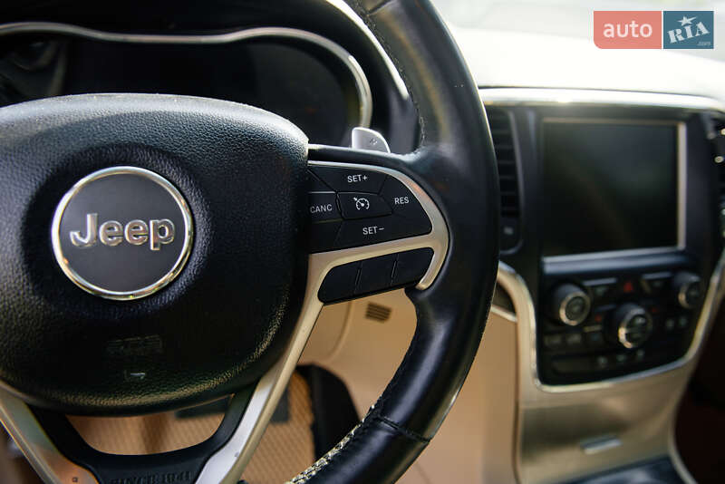 Внедорожник / Кроссовер Jeep Grand Cherokee 2013 в Тячеве фото 84 Внедорожник / Кроссовер Jeep Grand Cherokee 2013 в Тячеве