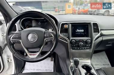 Внедорожник / Кроссовер Jeep Grand Cherokee 2018 в 