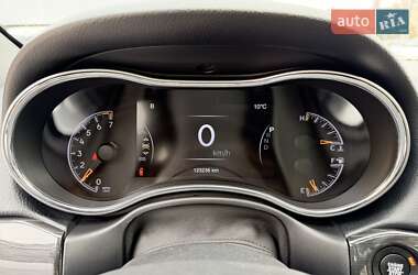 Внедорожник / Кроссовер Jeep Grand Cherokee 2018 в 