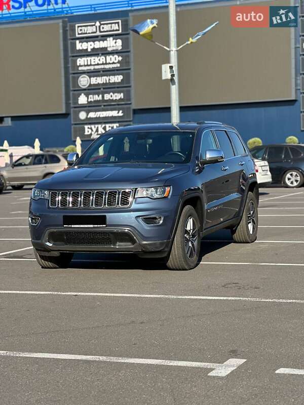 Внедорожник / Кроссовер Jeep Grand Cherokee 2021 в Черновцах