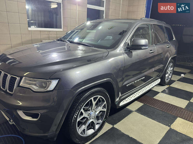 Внедорожник / Кроссовер Jeep Grand Cherokee 2021 в Умани фото 3 Внедорожник / Кроссовер Jeep Grand Cherokee 2021 в Умани