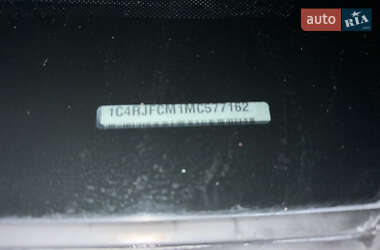 Позашляховик / Кросовер Jeep Grand Cherokee 2021 в  фото 21 Позашляховик / Кросовер Jeep Grand Cherokee 2021 в