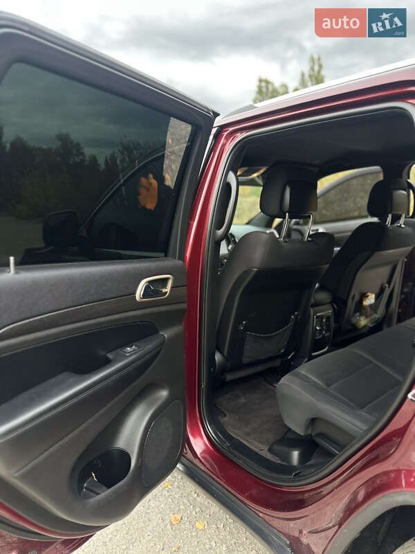 Внедорожник / Кроссовер Jeep Grand Cherokee 2017 в Сумах фото 13 Внедорожник / Кроссовер Jeep Grand Cherokee 2017 в Сумах