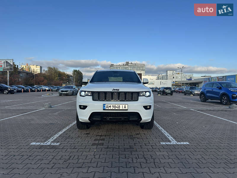 Внедорожник / Кроссовер Jeep Grand Cherokee 2020 в Житомире фото 2 Внедорожник / Кроссовер Jeep Grand Cherokee 2020 в Житомире