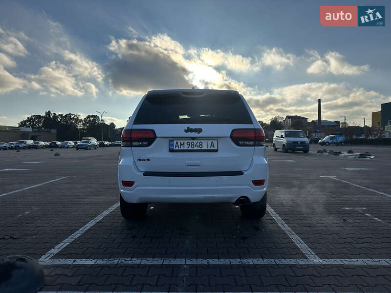 Внедорожник / Кроссовер Jeep Grand Cherokee 2020 в Житомире фото 4 Внедорожник / Кроссовер Jeep Grand Cherokee 2020 в Житомире