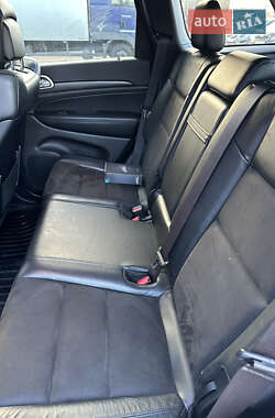 Внедорожник / Кроссовер Jeep Grand Cherokee 2020 в 
