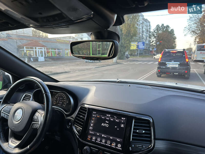 Внедорожник / Кроссовер Jeep Grand Cherokee 2020 в Житомире фото 14 Внедорожник / Кроссовер Jeep Grand Cherokee 2020 в Житомире