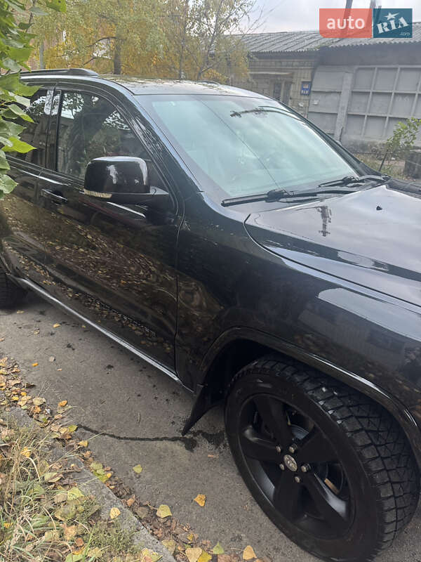 Внедорожник / Кроссовер Jeep Grand Cherokee 2015 в Киеве фото 12 Внедорожник / Кроссовер Jeep Grand Cherokee 2015 в Киеве